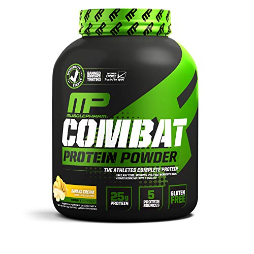 Product Cover MusclePharm Combat Protein Powder, Essential Whey Protein Powder, Isolate Whey Protein, Casein and Egg Protein with BCAAs and Glutamine for Recovery, Banana Cream, 4-Pound, 54 Servings