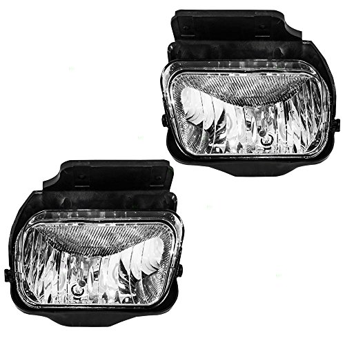 Product Cover Fog Lights Lamps Driver and Passenger Replacements for 04-06 Chevrolet Silverado Pickup Truck 15791433 15791434