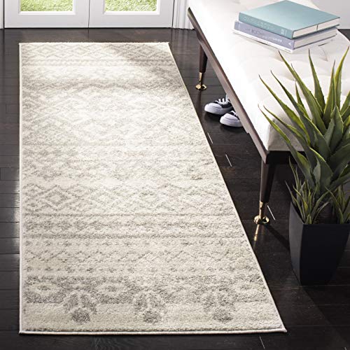 Product Cover Ivory/ Silver , 2'6\ x 6' : Safavieh Adirondack Collection ADR107B Ivory and Silver Rustic Bohemian Runner (2'6