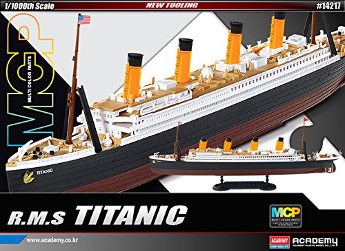 Product Cover 1:1000 Academy R.m.s. Titanic Mcp (multi Color Parts) Plastic Model Kit