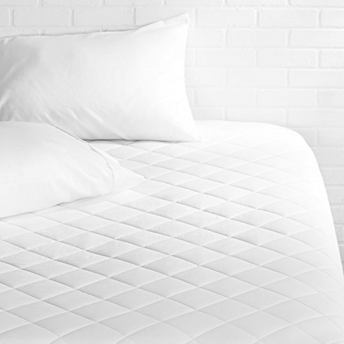 Product Cover AmazonBasics Hypoallergenic Quilted Lightweight Mattress Topper, 18