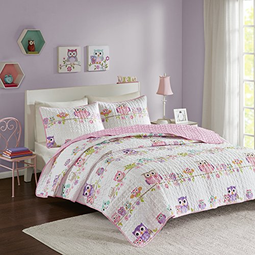 Product Cover Comfort Spaces Howdy Hoots 2 Piece Quilt Coverlet Bedspread Owl Print Ultra Soft Hypoallergenic Kids Teens Girls Bedding Set, Twin, Pink/White