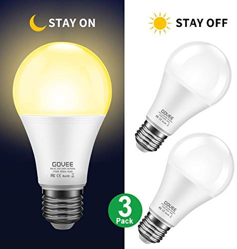 Product Cover Sensor Light Bulbs Dusk to Dawn Light Bulb, Govee 7W Smart Automatic LED Bulbs with Auto on/Off, Indoor/Outdoor Lighting Lamp for Porch, Hallway, Patio, Garage (E26/E27, Soft White, 3 Pack)
