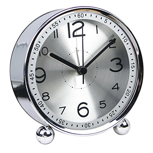 Product Cover chengsan 4-inch Table Clock Ultra-Quiet Metal Small Alarm Clock, Classic Retro Style Quartz Clock, Desk Cupboard Bedside Travel Alarm Clock (CS-AC06)(Silver)