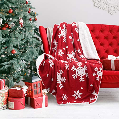 Product Cover Bedsure Christmas Holiday Sherpa Fleece Blanket Snowflake Red and White Twin Size Fuzzy Warm Throws for Winter Bedding, Couch and Gift 60x80 inches