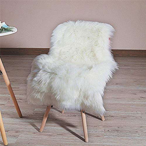 Product Cover HLZHOU Faux Sheepskin Rug Soft Fluffy Chair Cover Seat Pad Carpet Home Decoration Area Rugs for Bedroom Sofa Living Room Floor (2x3ft, （60x90cm） White)