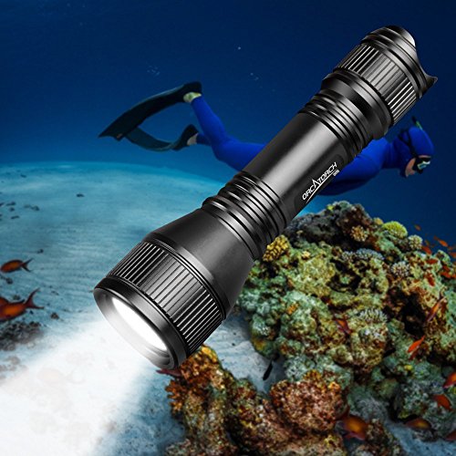 Product Cover ORCATORCH Upgraded Version D550 Dive Light 1000 Lumens Scuba Safety Torch XM-L2 LED Submarine Flashlight with 3400mAh Battery, Charger, Wrist Strap, Lanyard, Waterproof O-Rings
