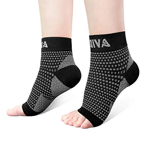Product Cover AVIDDA Ankle Brace for Men Women 1 Pair Plantar Fasciitis Socks with Arch Support Compression Foot Sleeve for Achilles Tendon Support Sprained Ankle Swelling Flat Feet Black M
