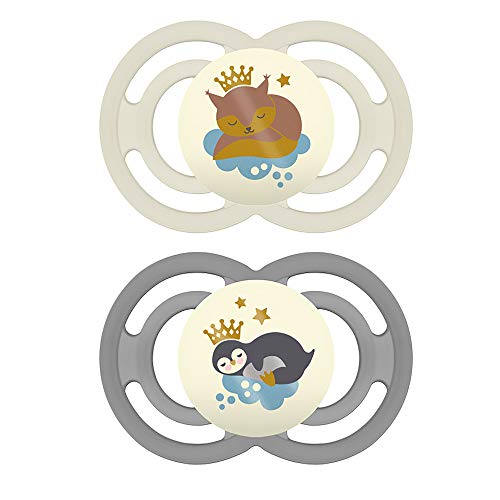 Product Cover MAM Perfect Night Pacifiers Glow in the Dark Pacifiers 2 pack MAM Pacifiers 16 Plus Months Best Pacifier for Breastfed Babies Unisex Baby Pacifier