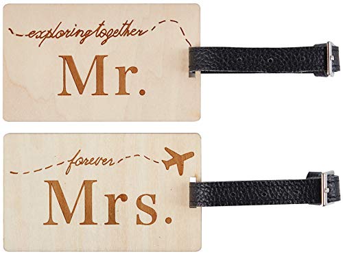 Product Cover Travelambo Mr Mrs honeymoon Luggage Tags Wood Travel Cute Couples Gift (2 pcs set)