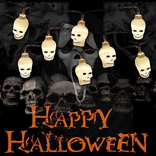 Product Cover SYIHLON Halloween Skull Lights 8 Modes,10.8ft 30LEDs 3D Skull Lights with Remote Control,IP65 Waterproof Battery Operated Halloween String Lights for Christmas Bar Outdoor Indoor Halloween Decor