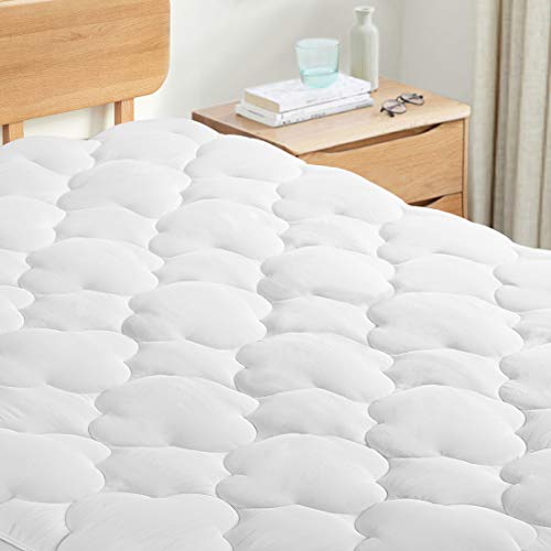 Product Cover BAURAMORE Queen Mattress Pad - Microplush Microfiber Cooling Mattress Topper 400 Thread Count Plush Mattress Cover Quilted Fitted Pillow Top with 8-21